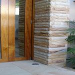 img-Sandstone Entrance Column Rockfaced